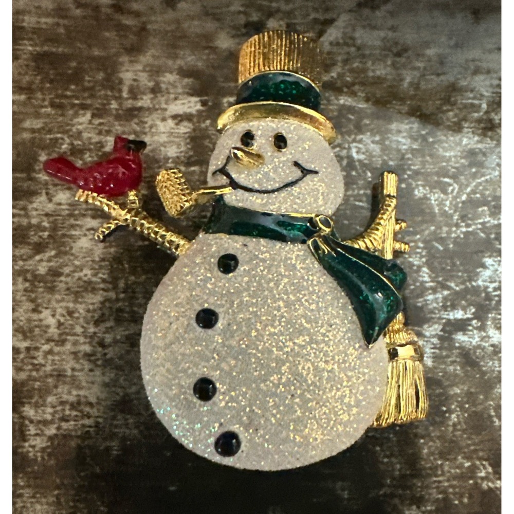 Sparkling Snowman With Red Bird On Hand Set In Gold Tone‎